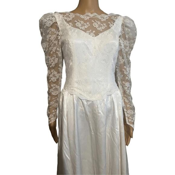 Vintage White Lace Wedding Dress Long Sleeve V-Neck S - Picture 2 of 9